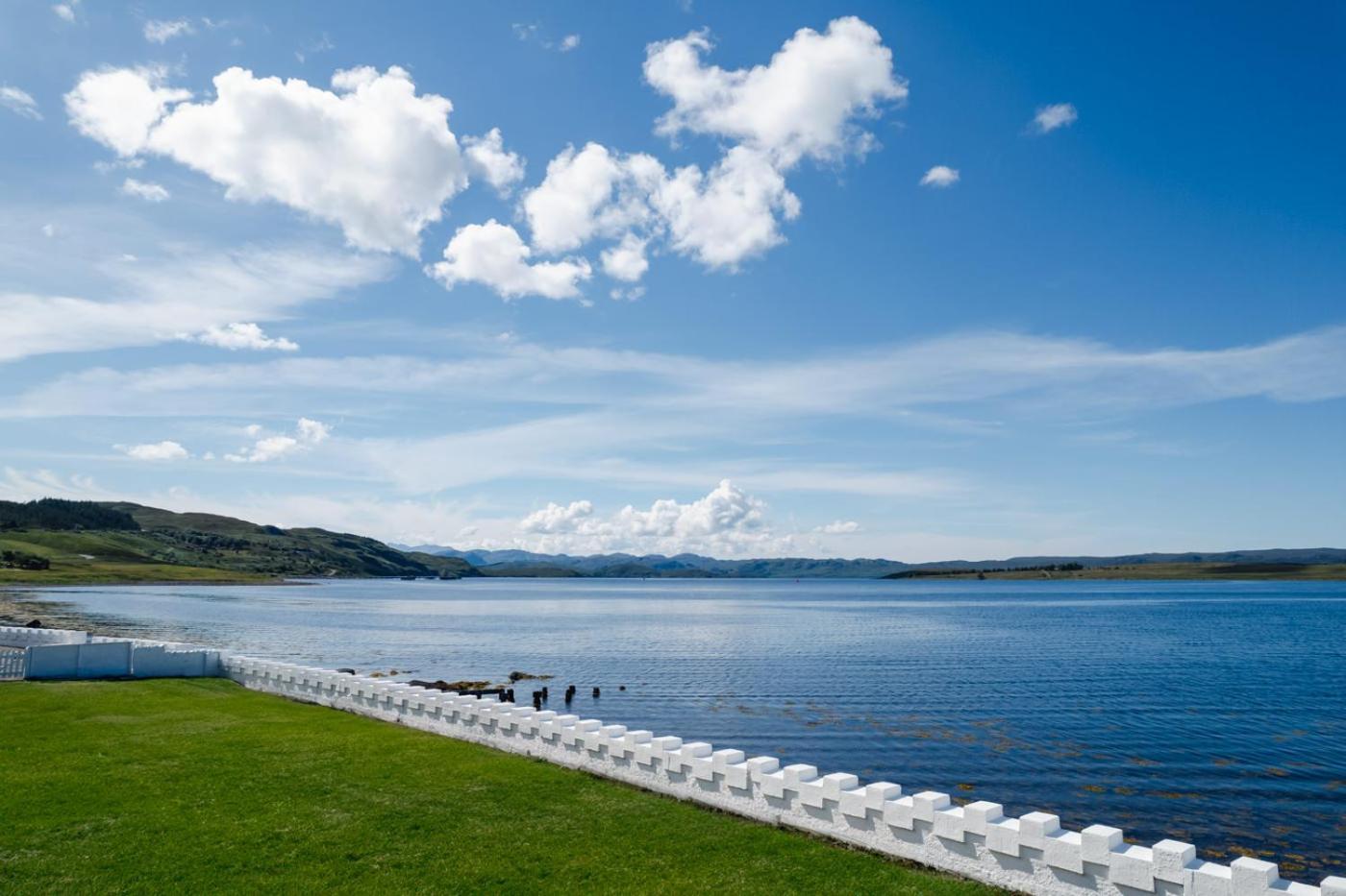 Aultbea Hotel Achnasheen Eksteriør billede