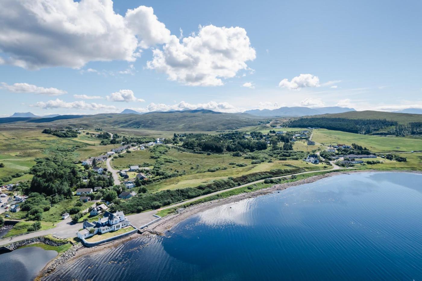 Aultbea Hotel Achnasheen Eksteriør billede