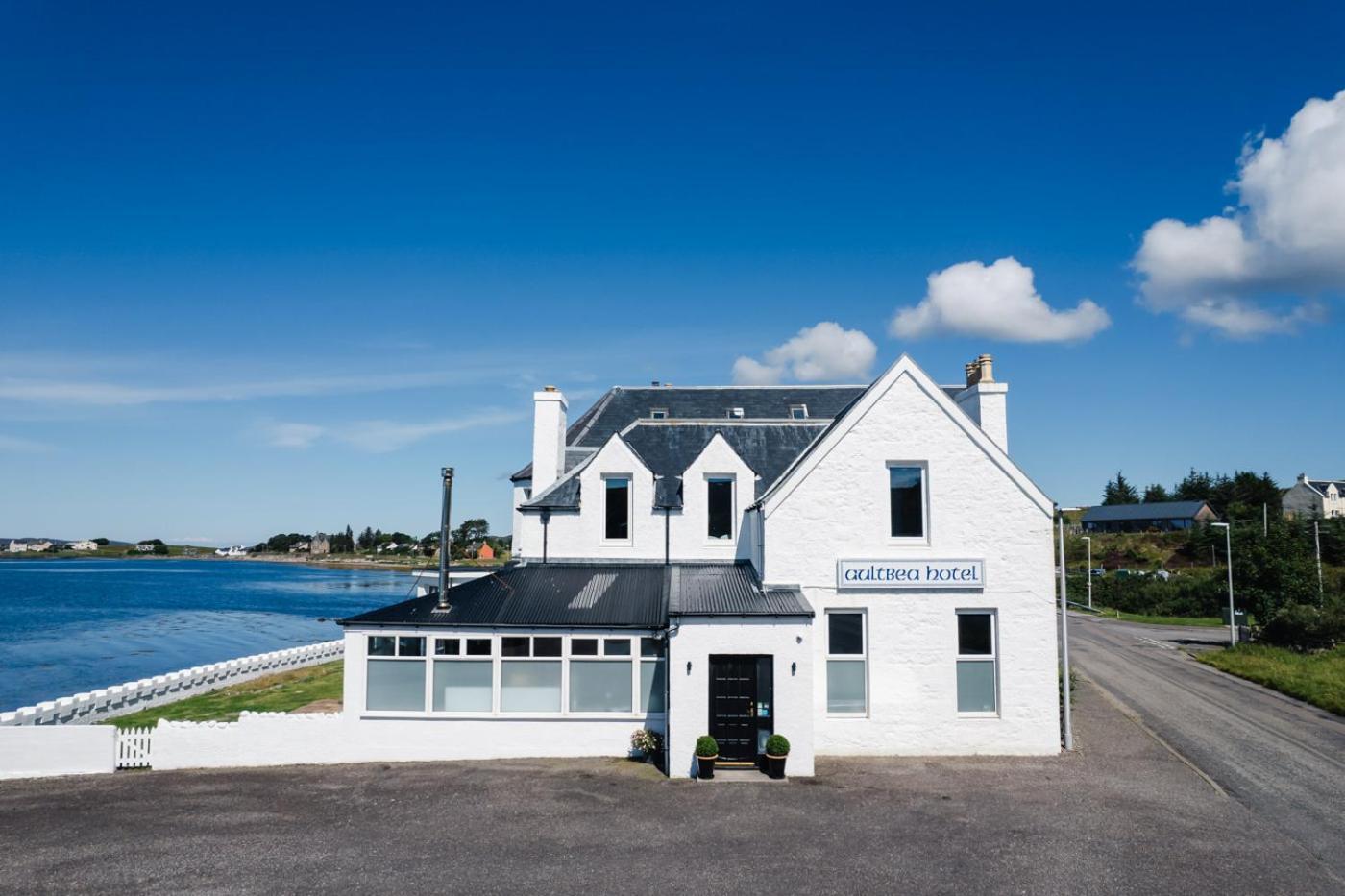 Aultbea Hotel Achnasheen Eksteriør billede